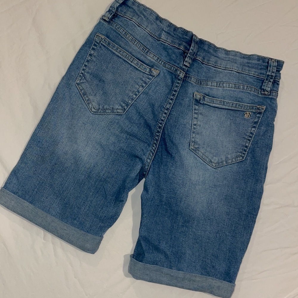 Jessica Simpson Cherish Bermuda Walking Denim Shorts - Picture 2 of 10